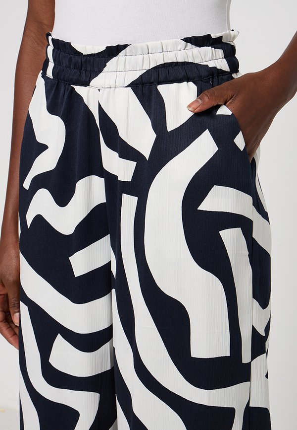 Vero Moda VMLILLIE LOOSE FIT
