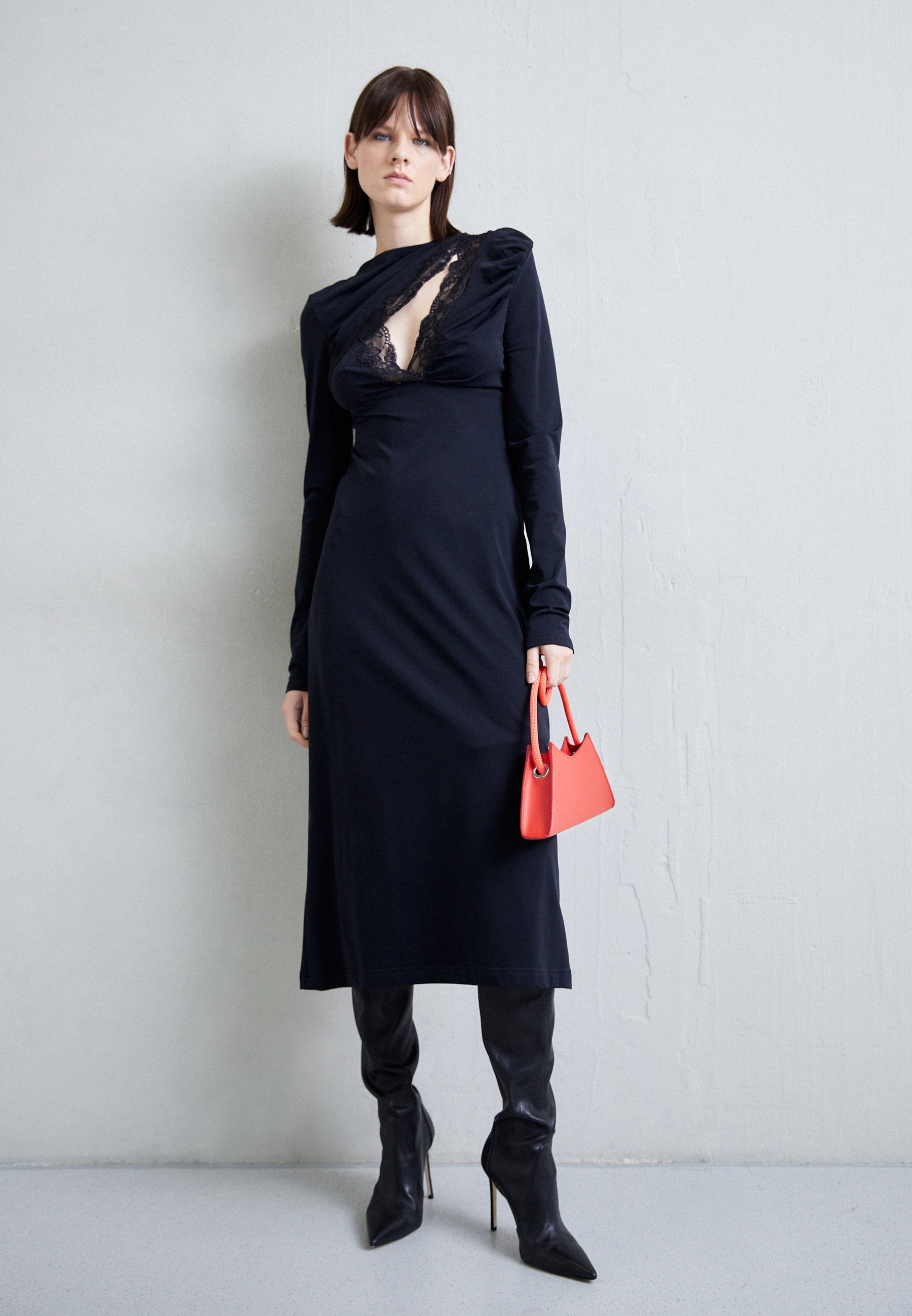 Vaillant LONG DRESS WITH ASYMMETRICAL CUT OUT