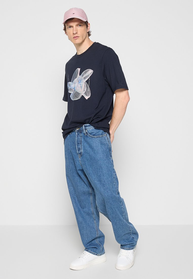 Lyle & Scott