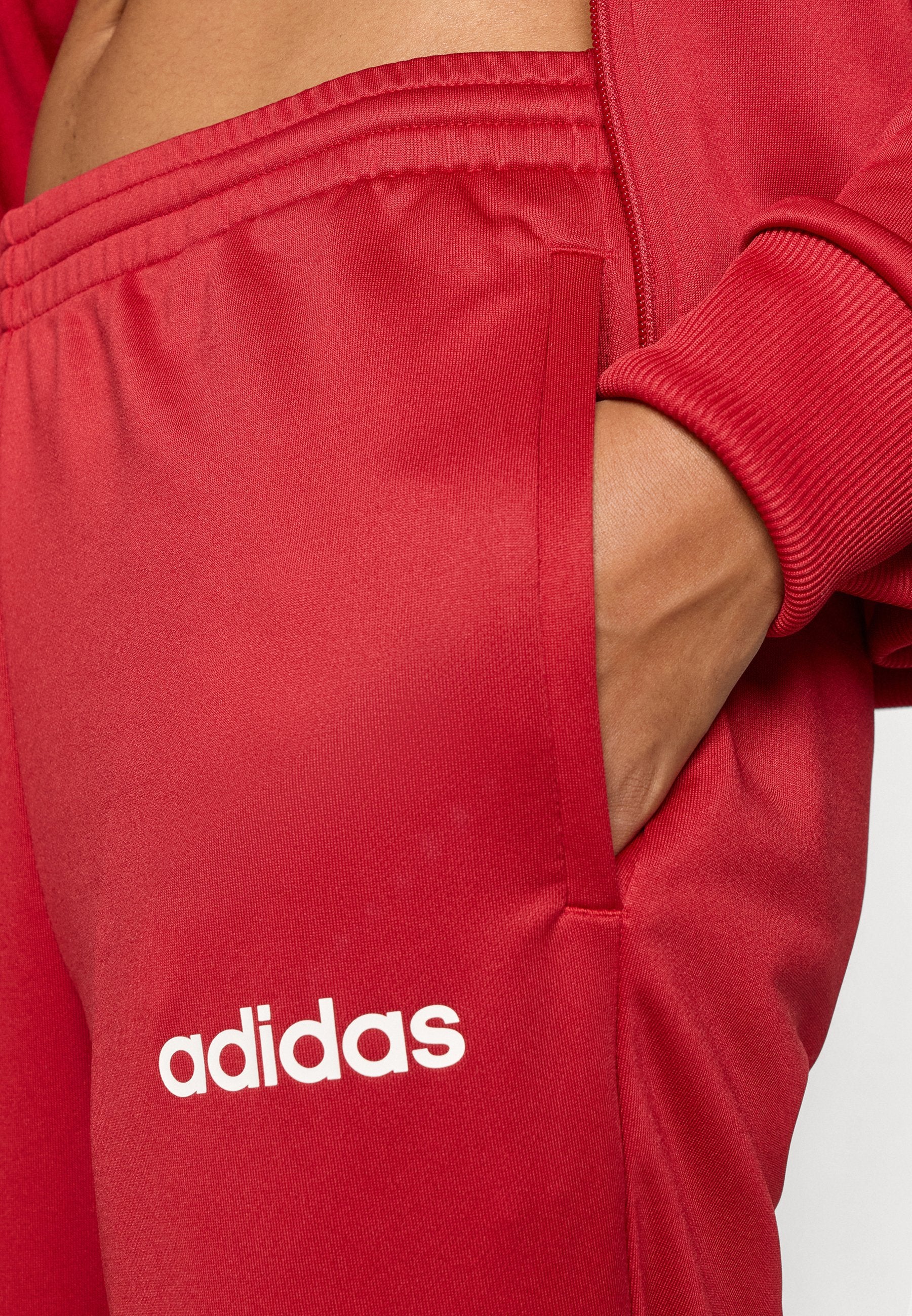 adidas Sportswear ESSENTIALS LINEAR