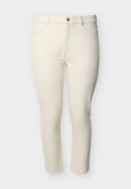 Hoch taillierte, schmal geschnittene Jeans in Cremefarben mit vorderer Knopfleiste und Reißverschluss, Gürtelschlaufen und fünf Taschen.