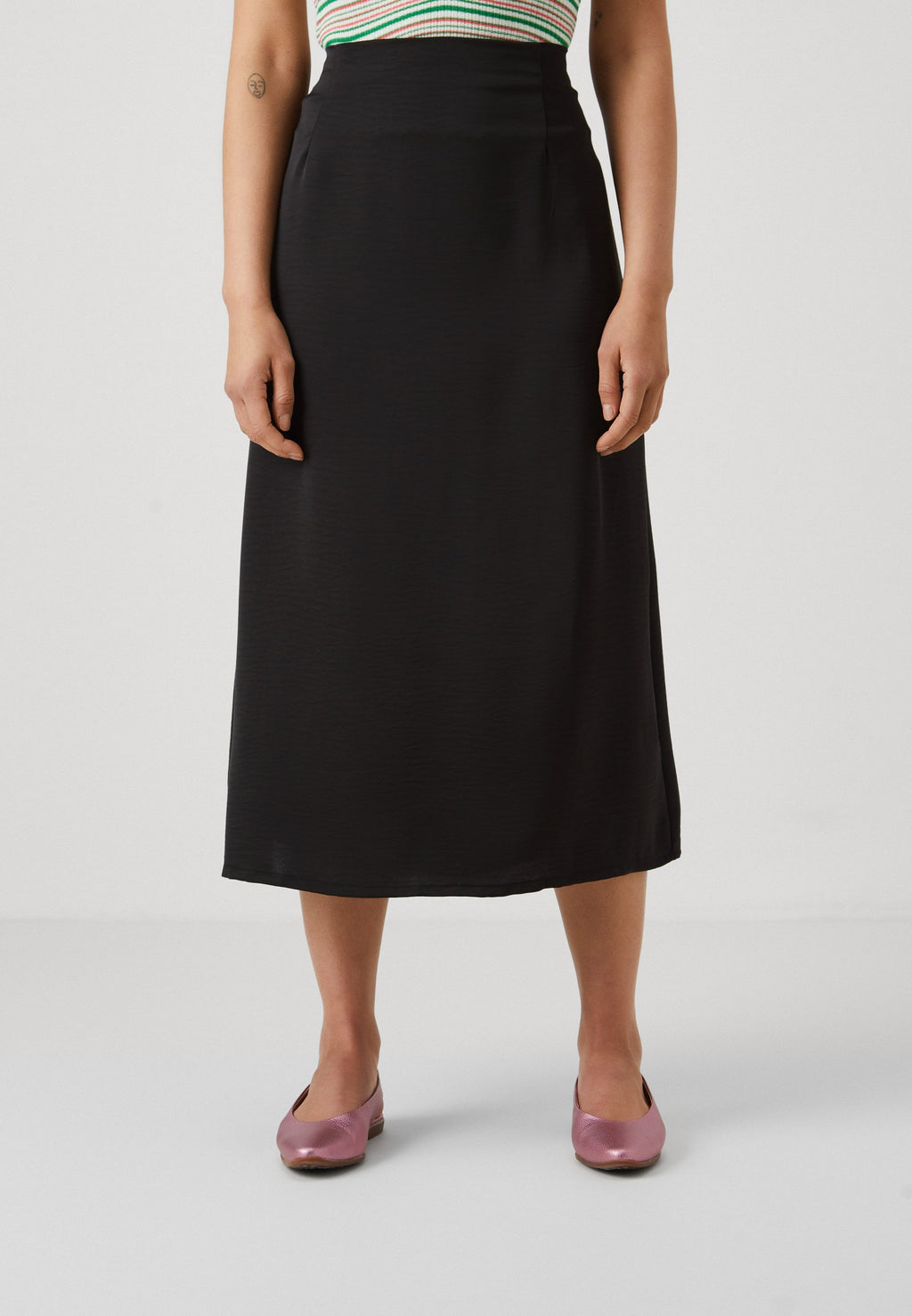 ONLEMY MAYA SKIRT LIFE Media 3