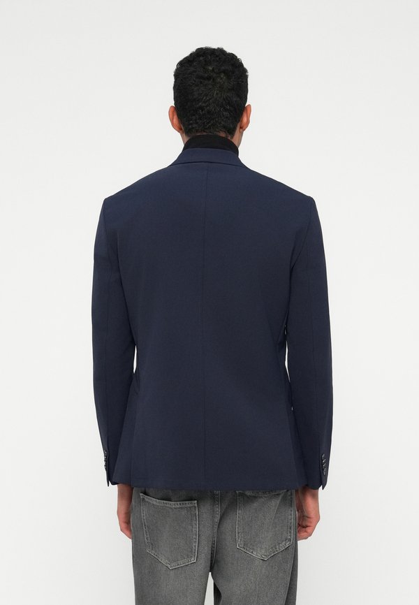 Calvin Klein TECH CLASSIC