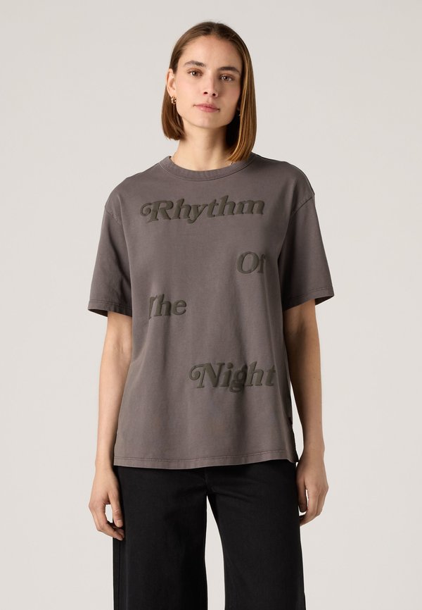 Levi's® TABOR - Print T-shirt - rhythm of the night