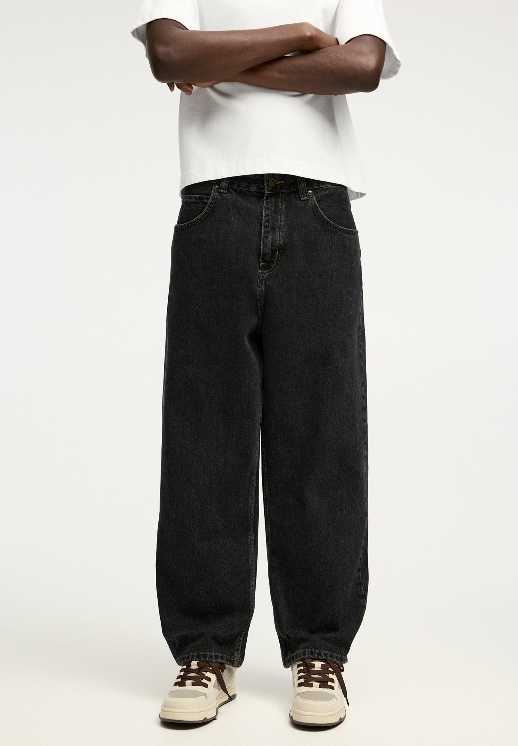 PULL&BEAR BAGGY LOOSE