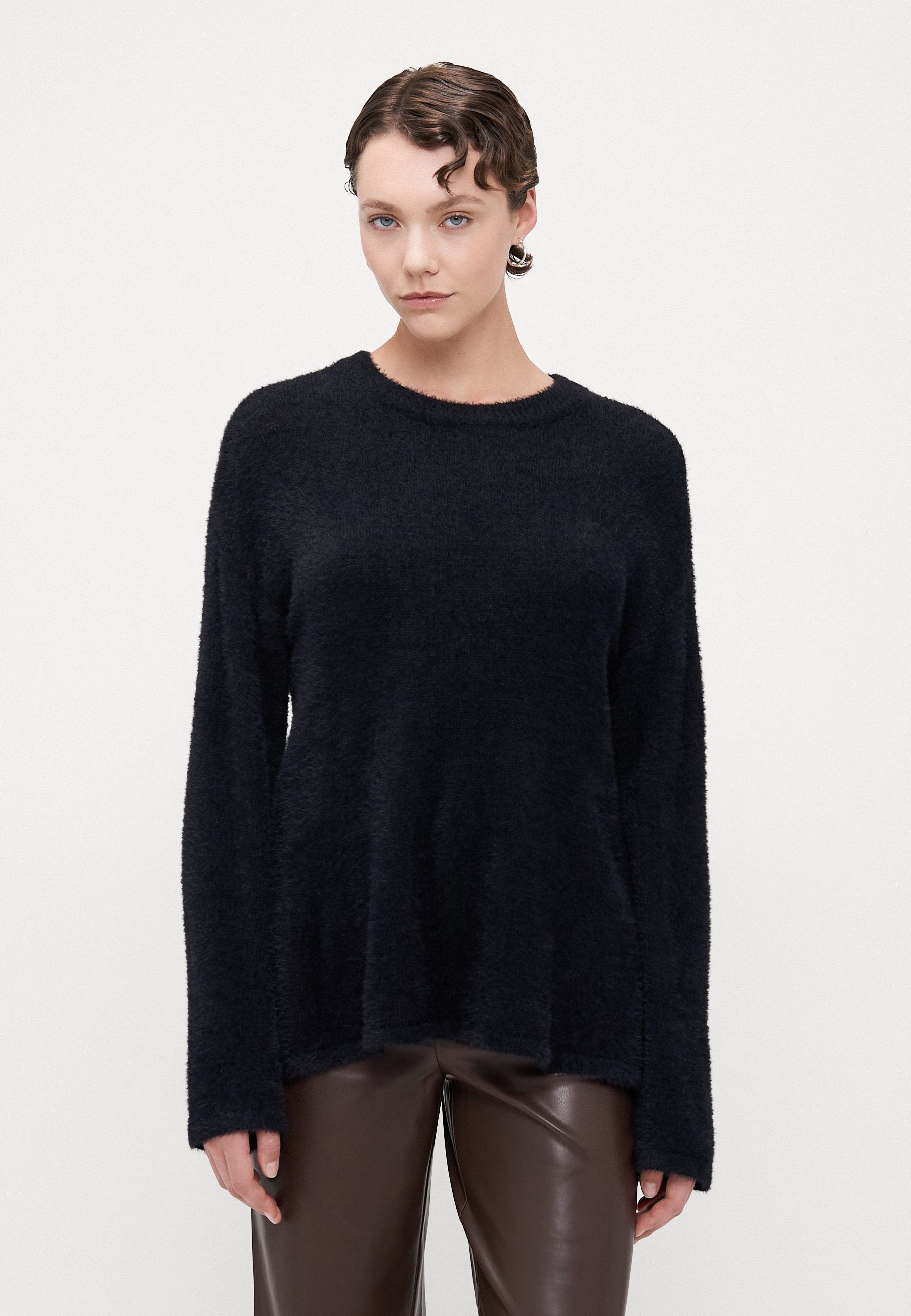 ONLPETRA LOOSE O NECK Media 3