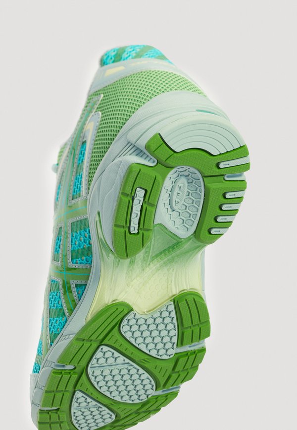 ASICS SportStyle UB9 S GEL DS TRAINER 14 UNISEX