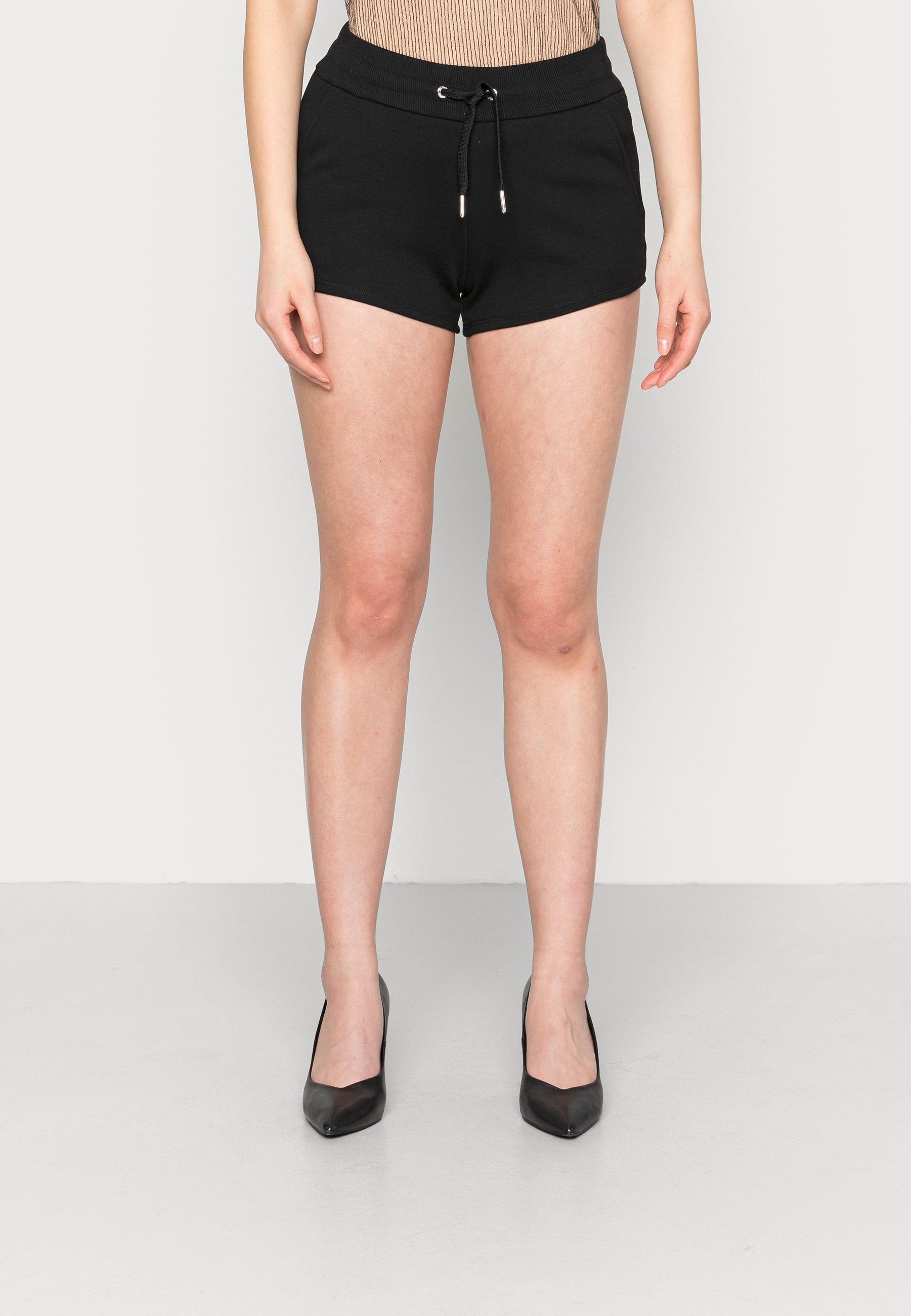 Armani Exchange Shorts Media 3