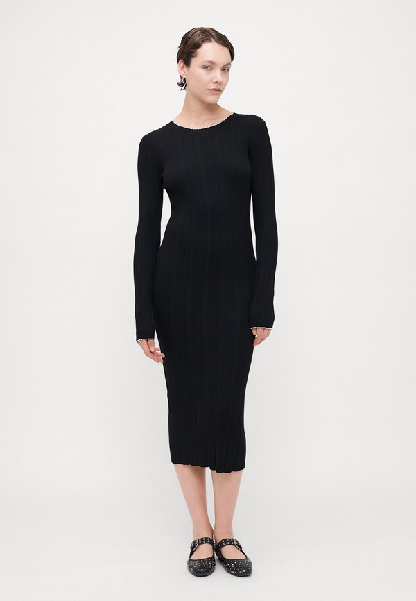 Vero Moda Tall VMNINA O NECK CALF - Shift dress - black/birch