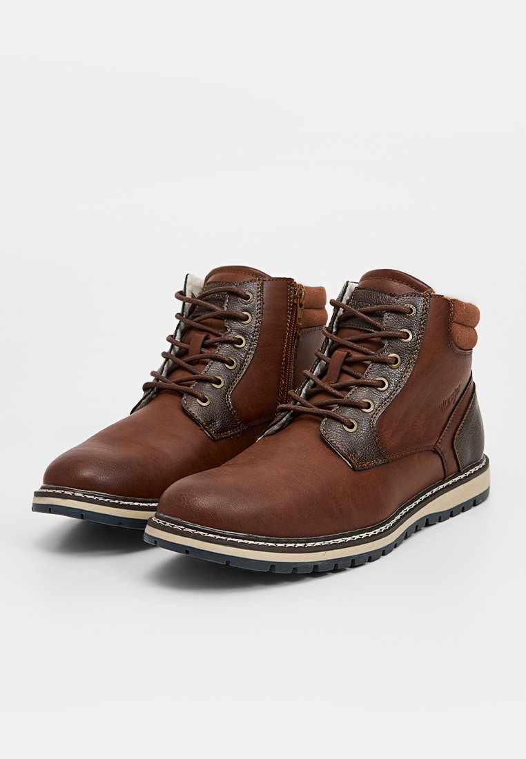 Wrangler HUCK