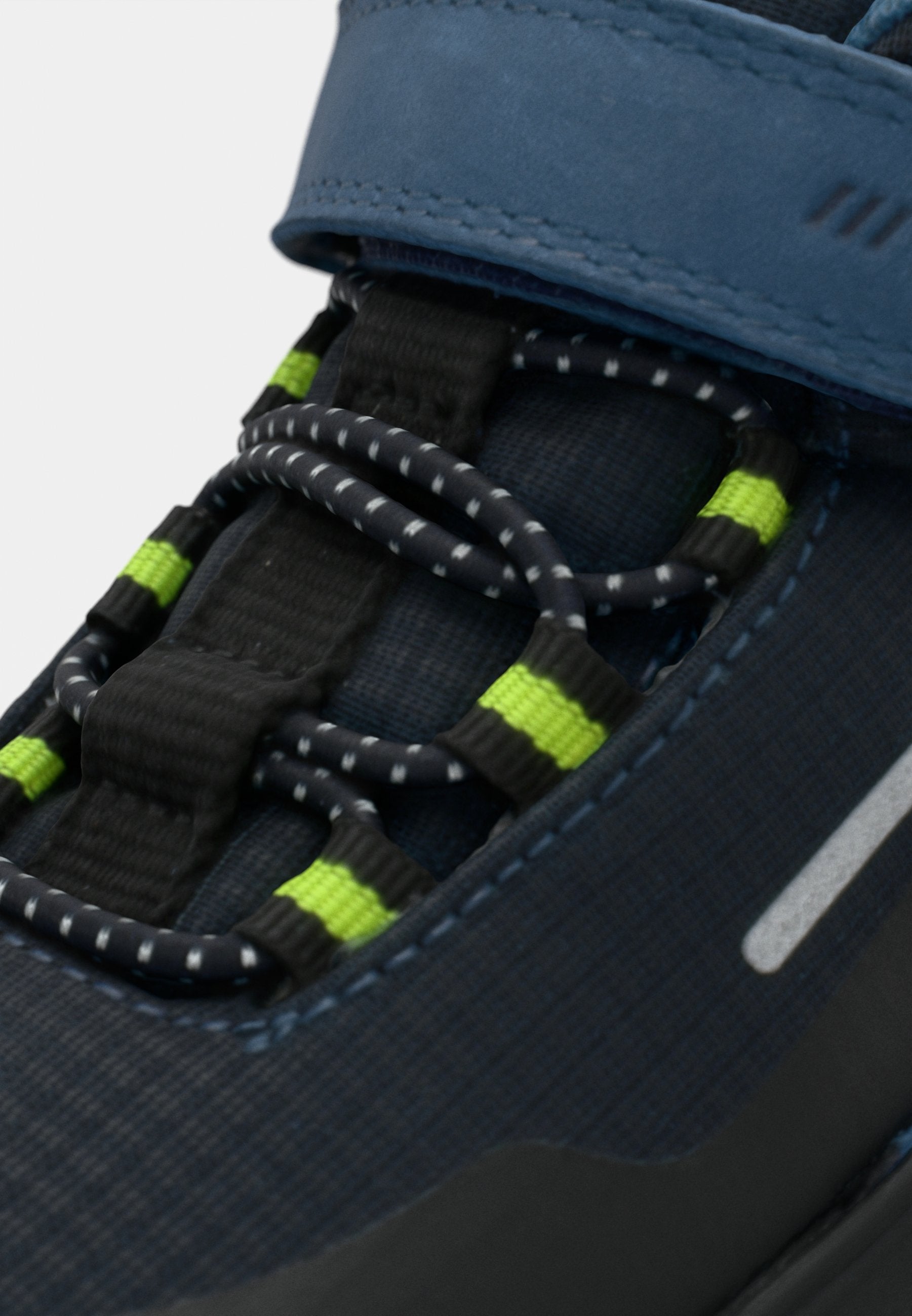 GORETEX Media 7