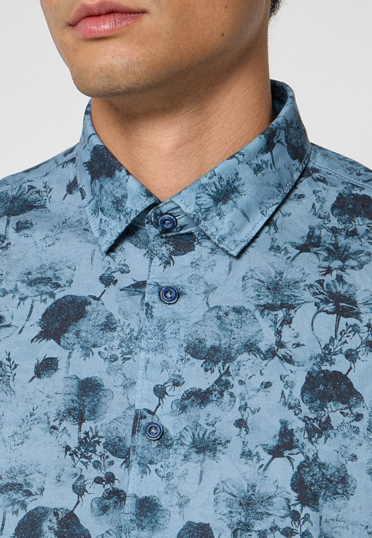 REGULAR FIT  Media 2