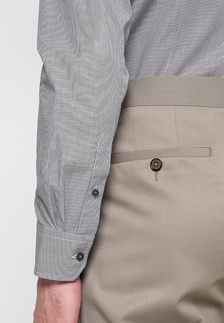 Michael Kors SLIM FIT