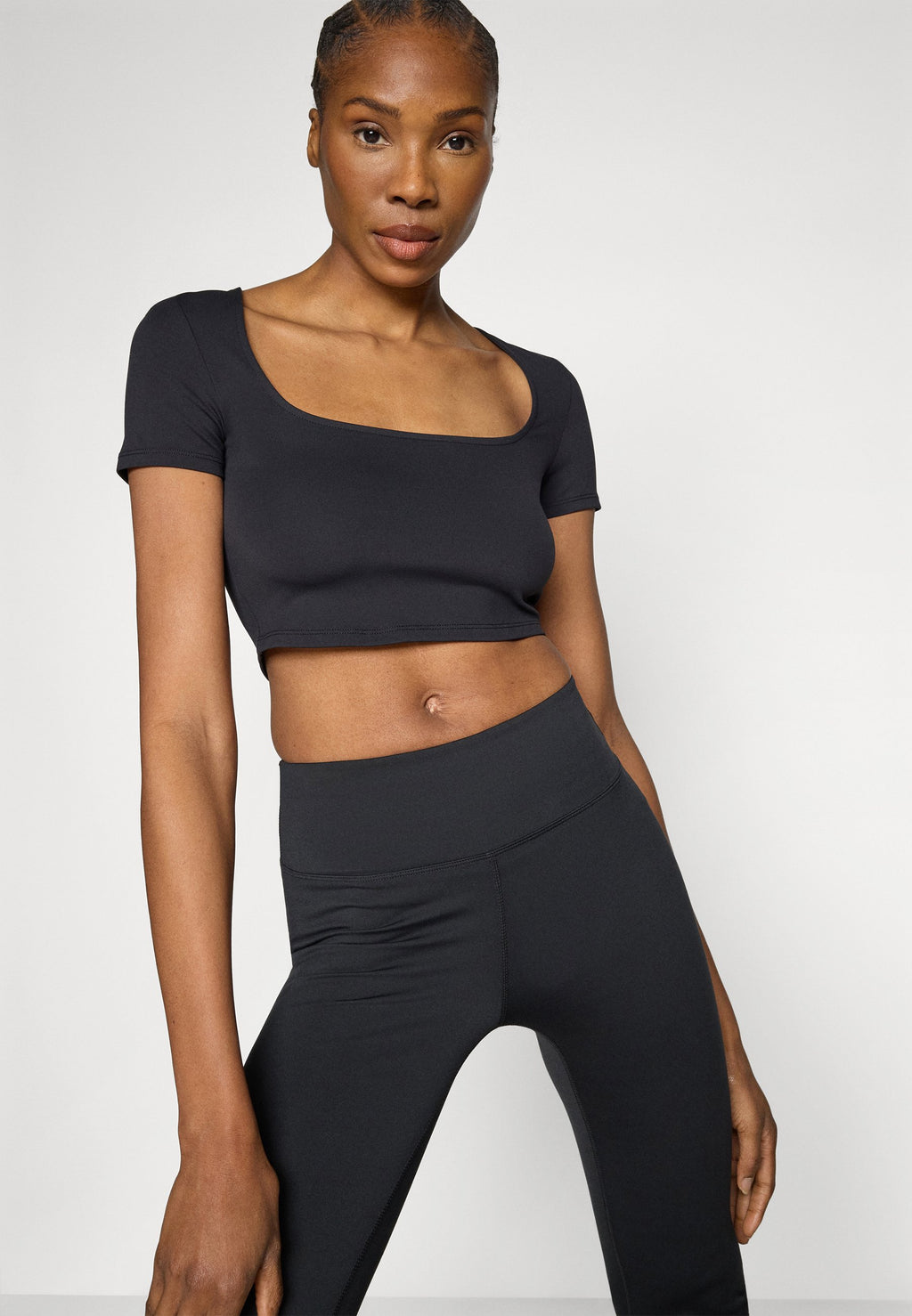 Even&Odd active CROPPED SQUARE NECK T-SHIRT