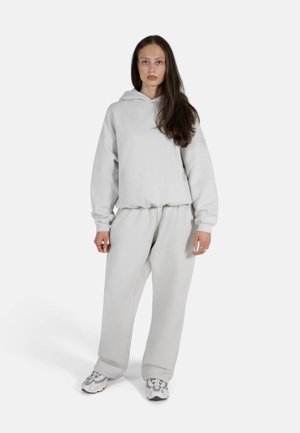 The Tracksuit Club UNISEX