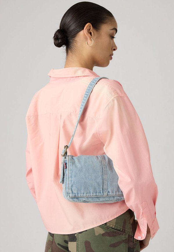 Levi's® BRANNAN SHOULDER BAG - Cross body bag - ocean indigo wash