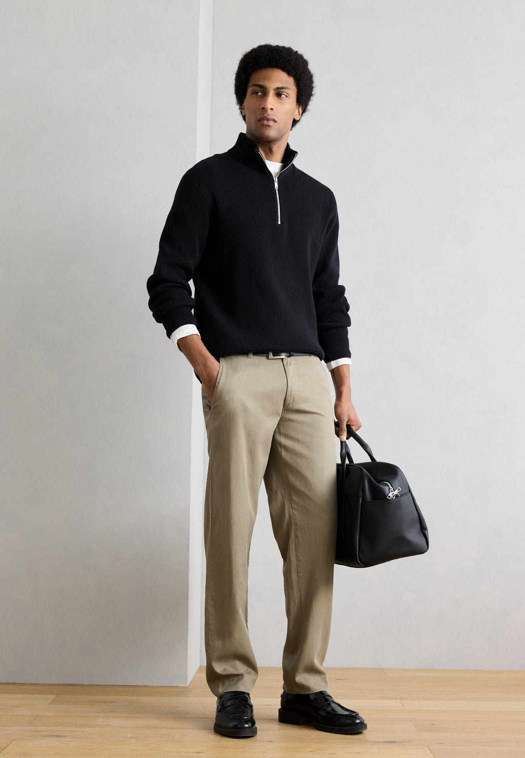 TAILORED PANTS Media 2
