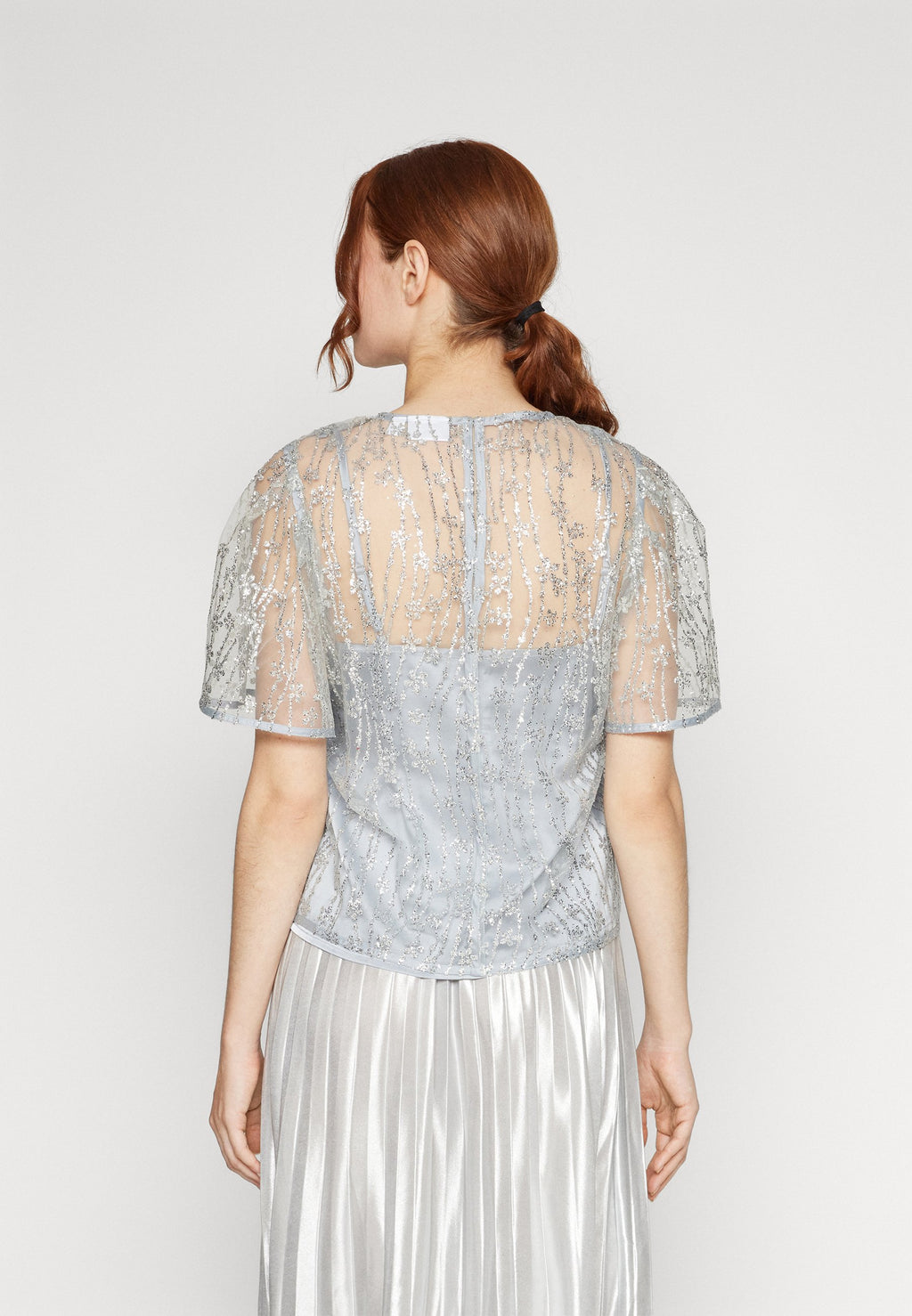 VILA VISIGNE FLOWER SEQUINCE TOP