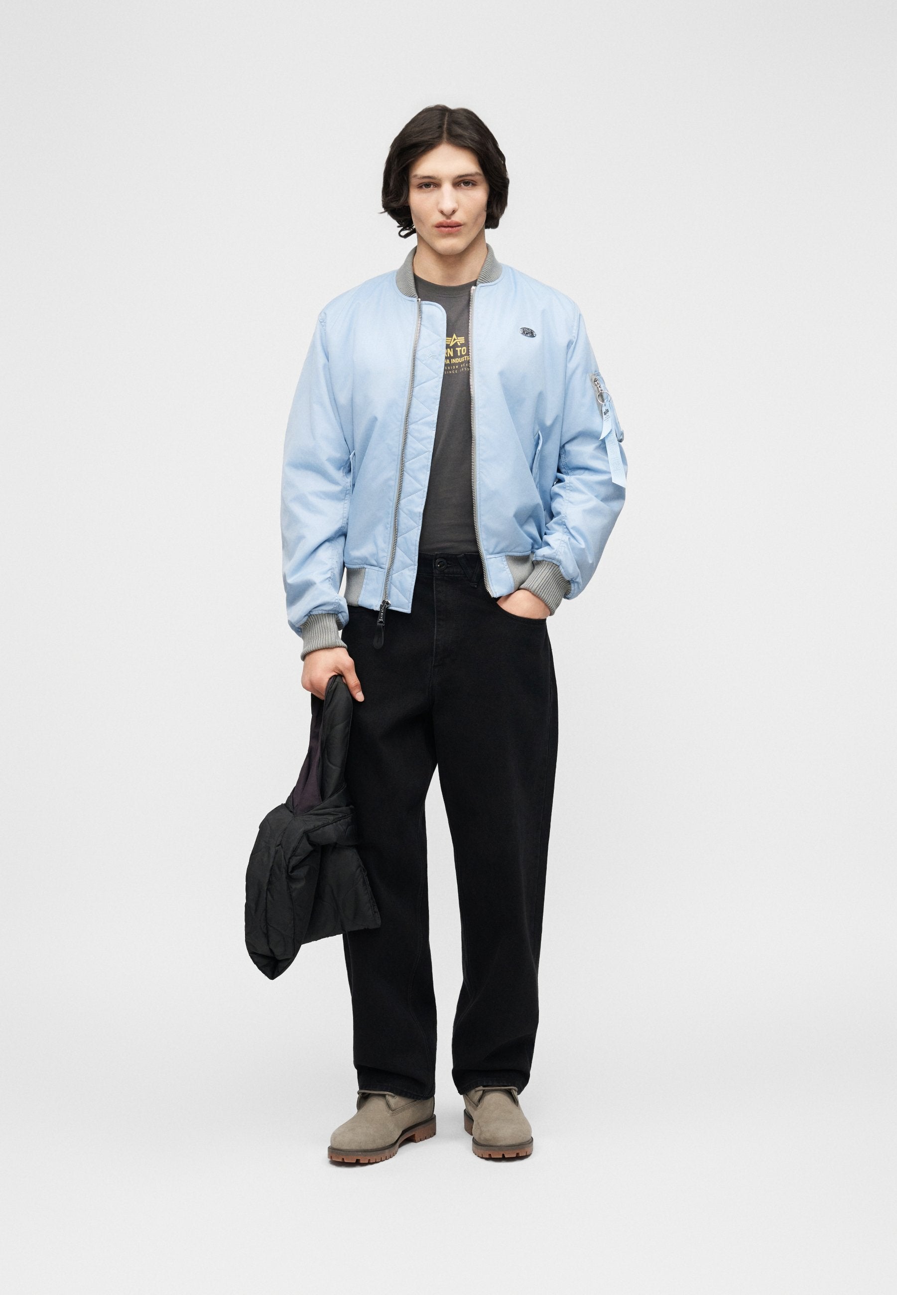 Alpha Industries WORLD LOGO