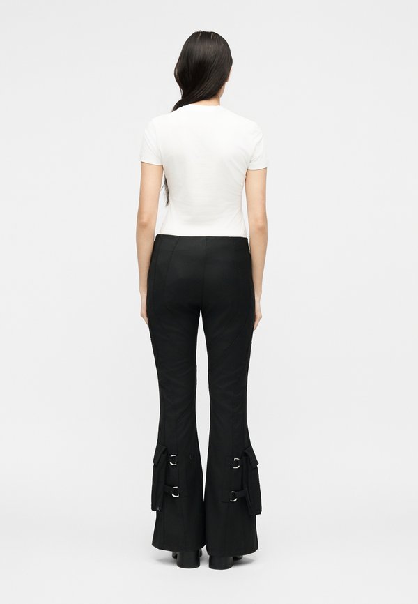 OFF-WHITE BELT FLARE PANTS
