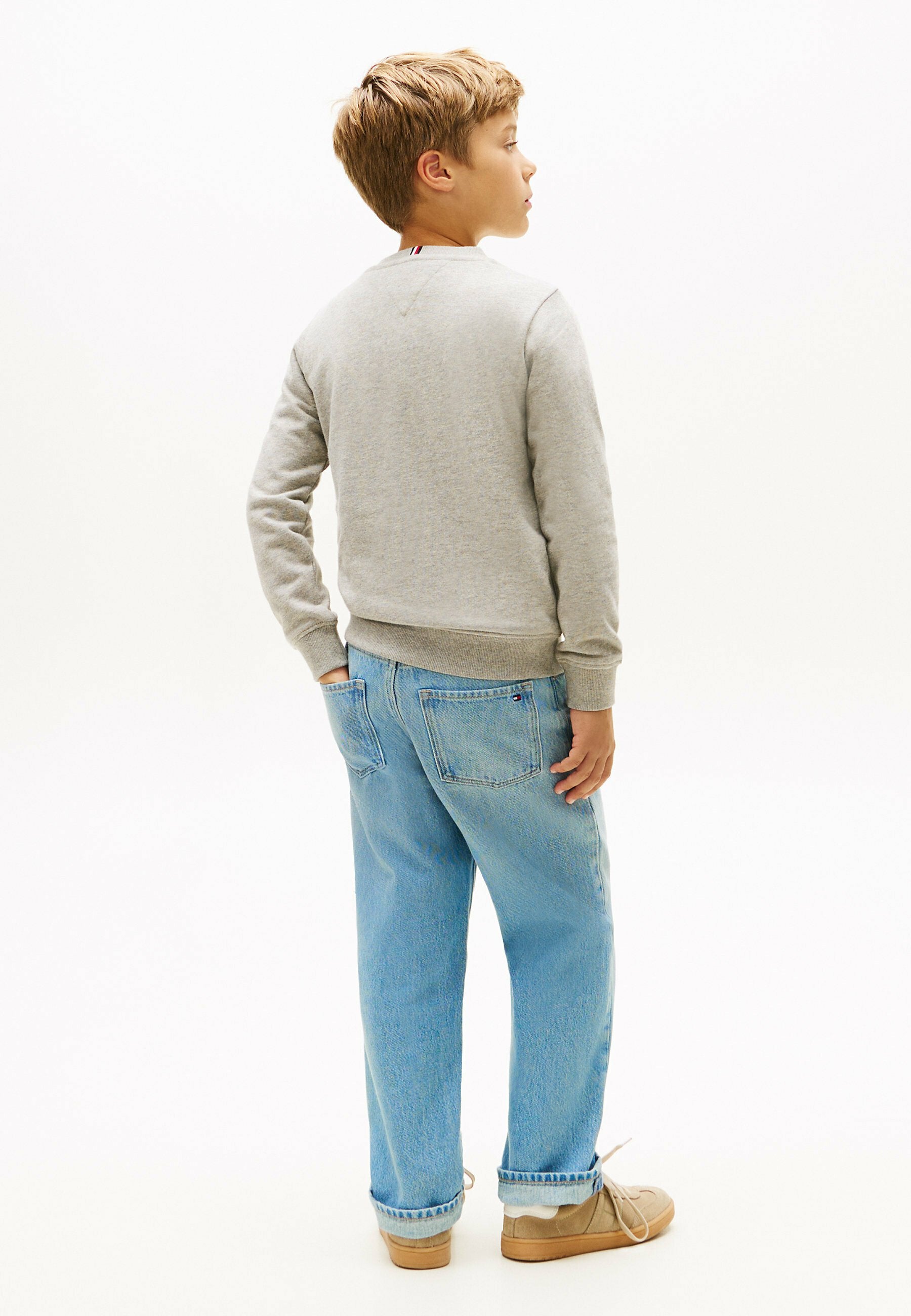 CREW NECK Media 4