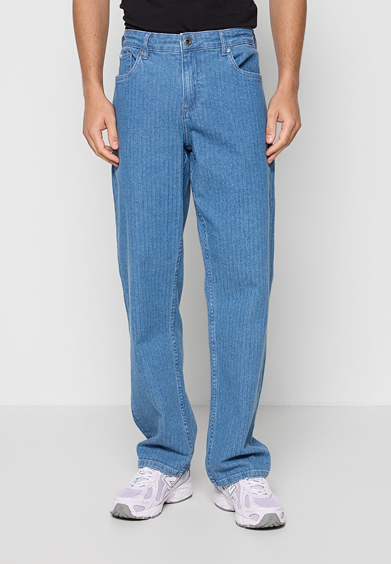 Lindbergh Loose Jeans Media 1