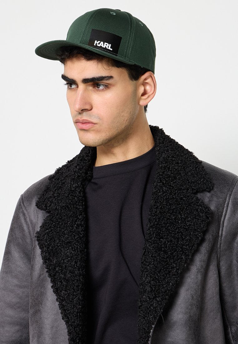 KARL LAGERFELD Cap Media 2
