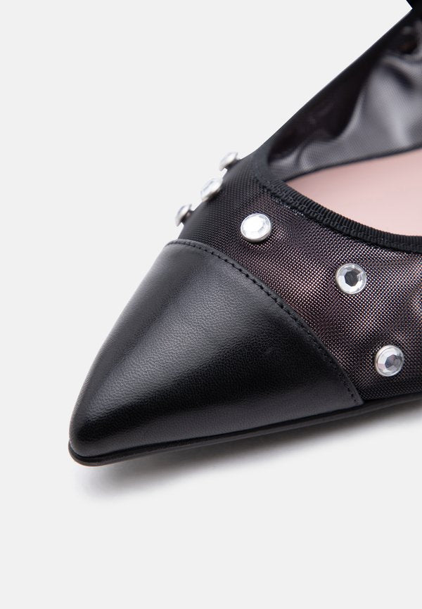 Pretty Ballerinas
