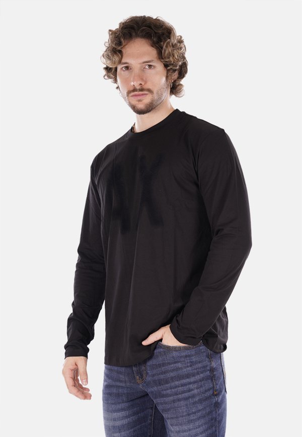 Armani Exchange