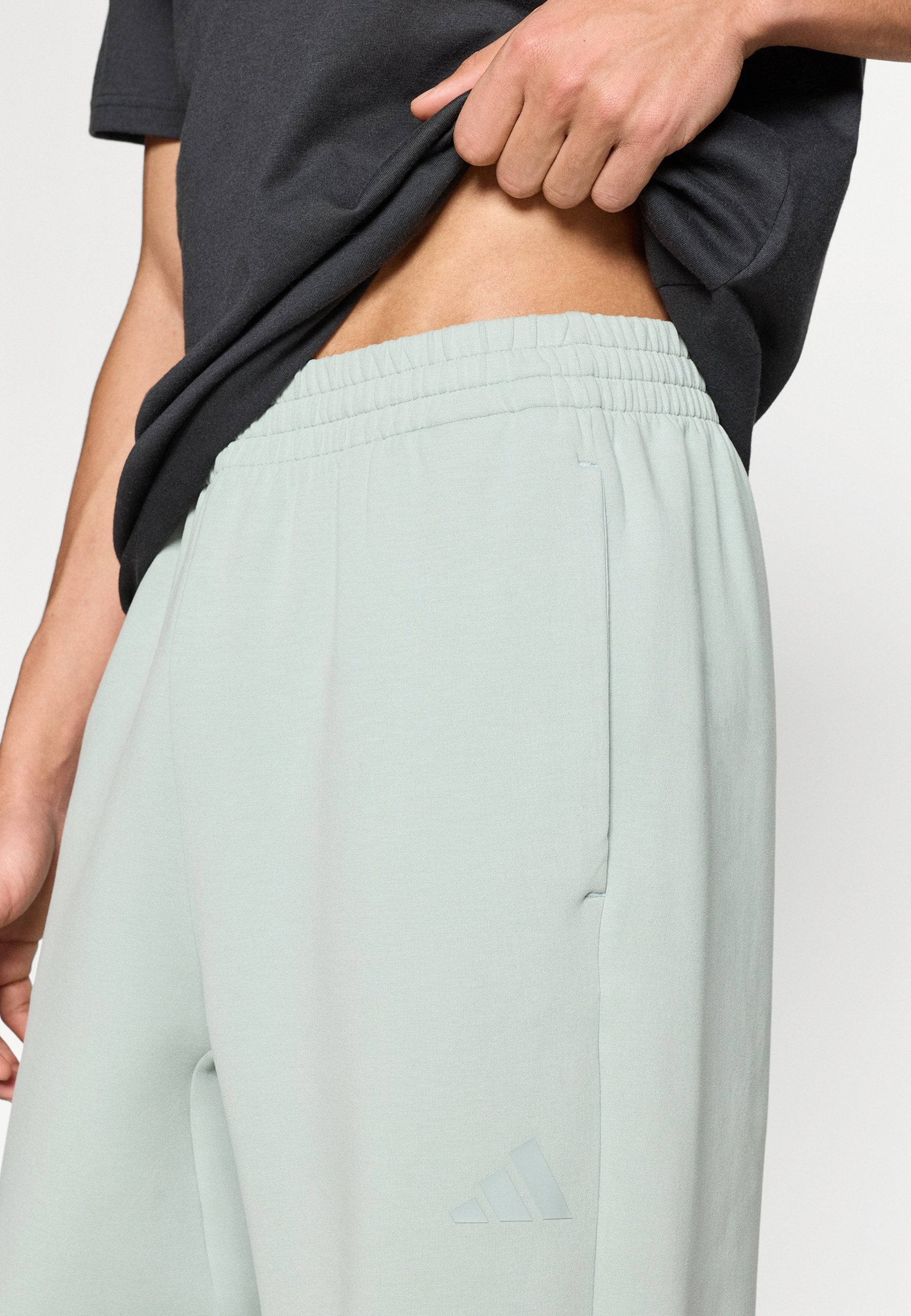 adidas Sportswear SOFT LUX