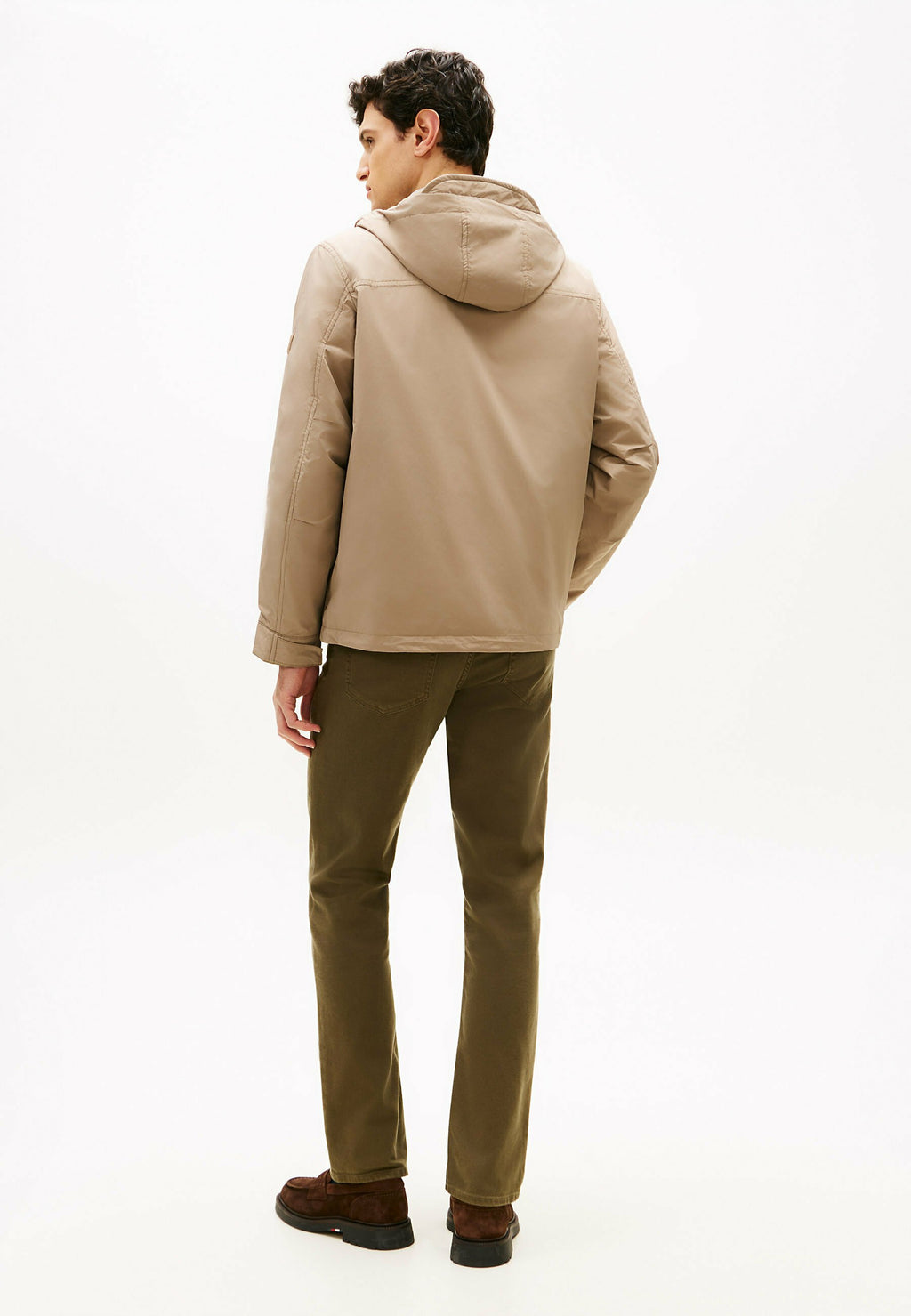 LIGHTWEIGHT PACKABLE HOODED Media 4
