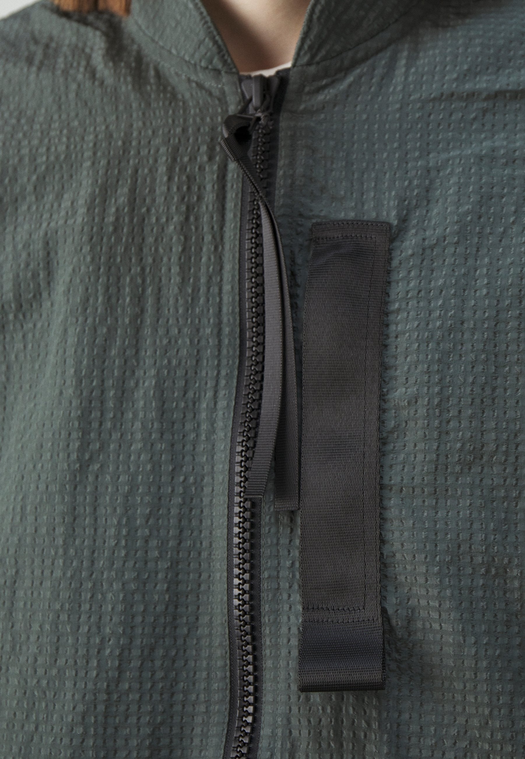 BLOUSON Media 6