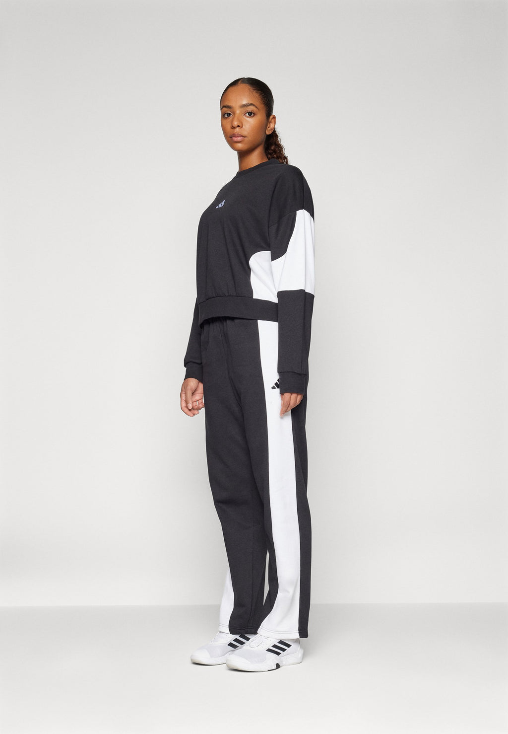 adidas Sportswear LAZIDAY