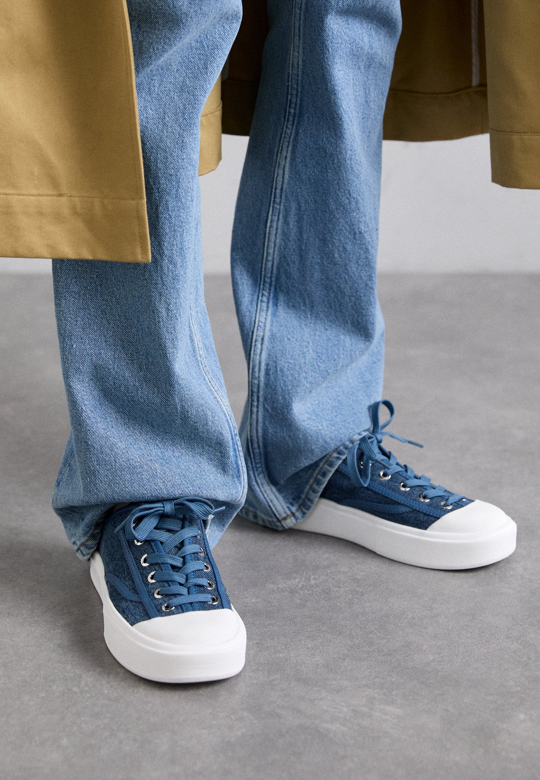 MICHAEL Michael Kors JUDE LACE UP