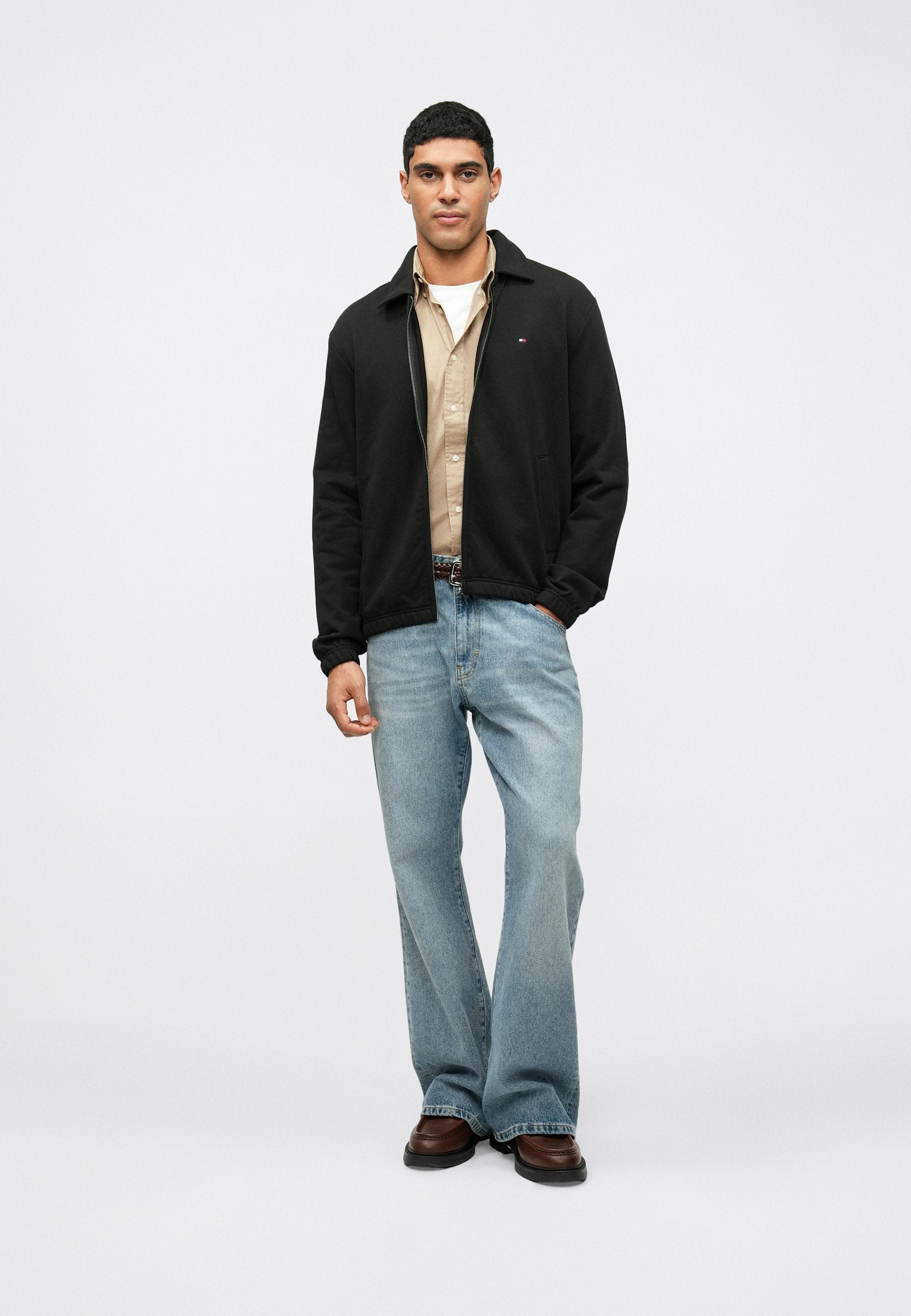 FLAG EMBROIDERY TERRY IVY JACKET Media 2