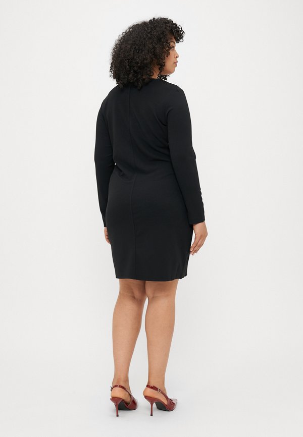 Vero Moda Curve VMCALLISON V NECK DRESS