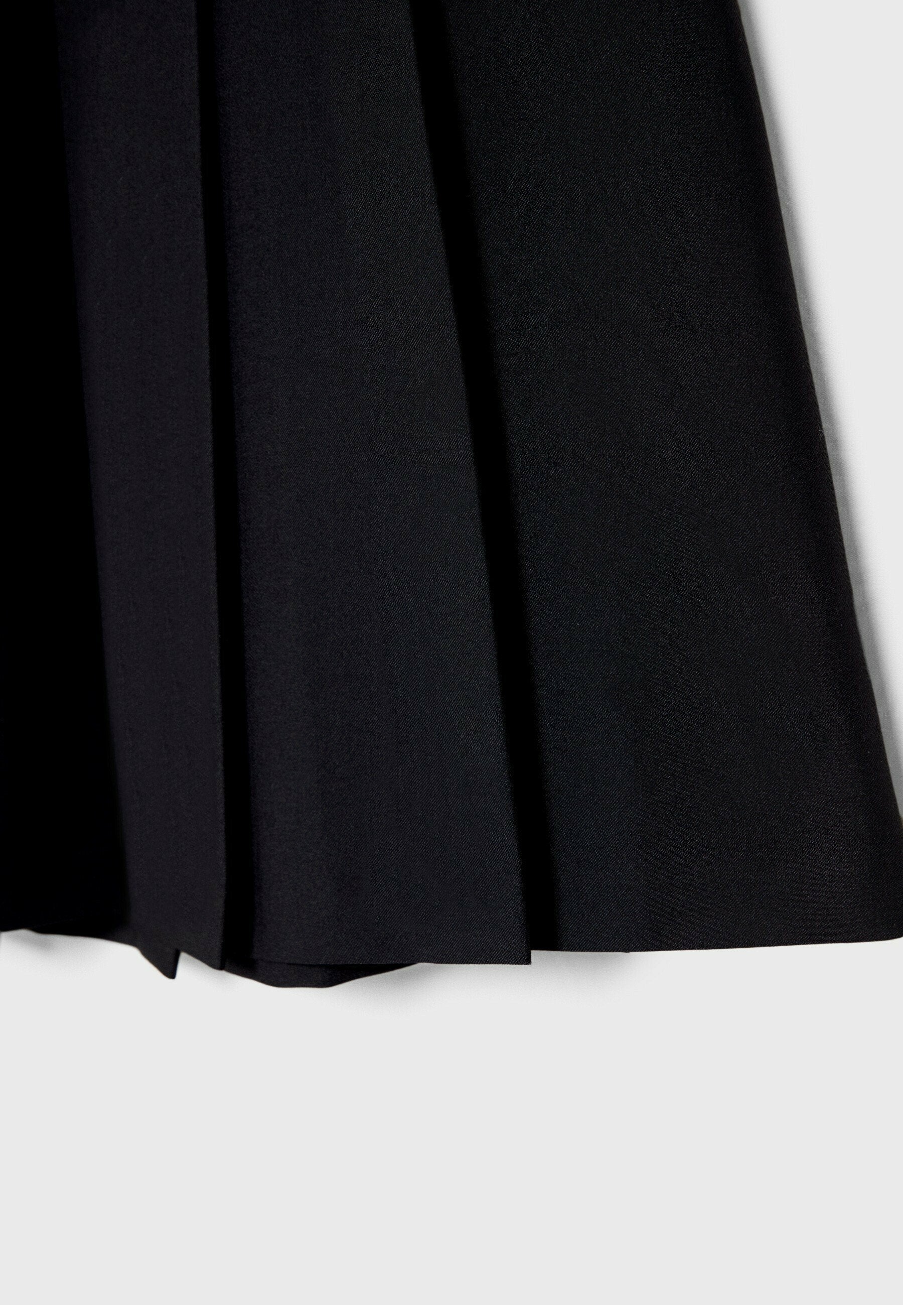 Stradivarius GATHERED