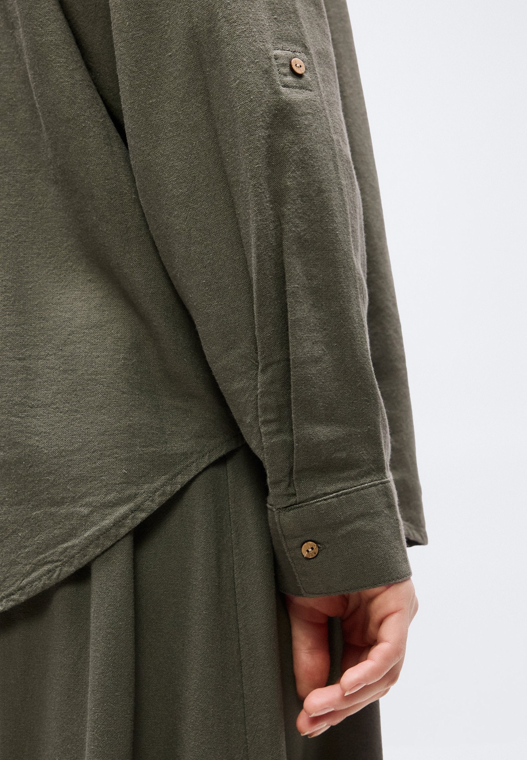 CARGOA STRAP SHIRT Media 6
