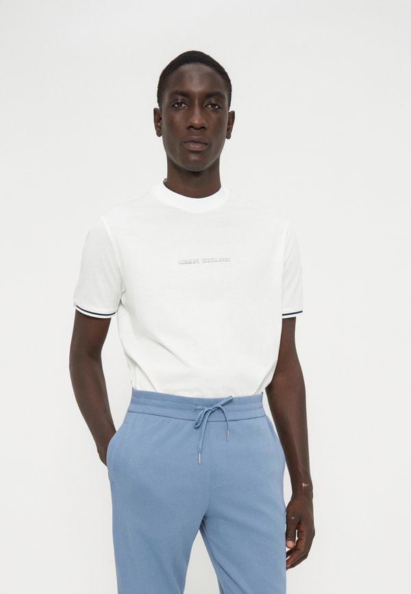 Armani Exchange