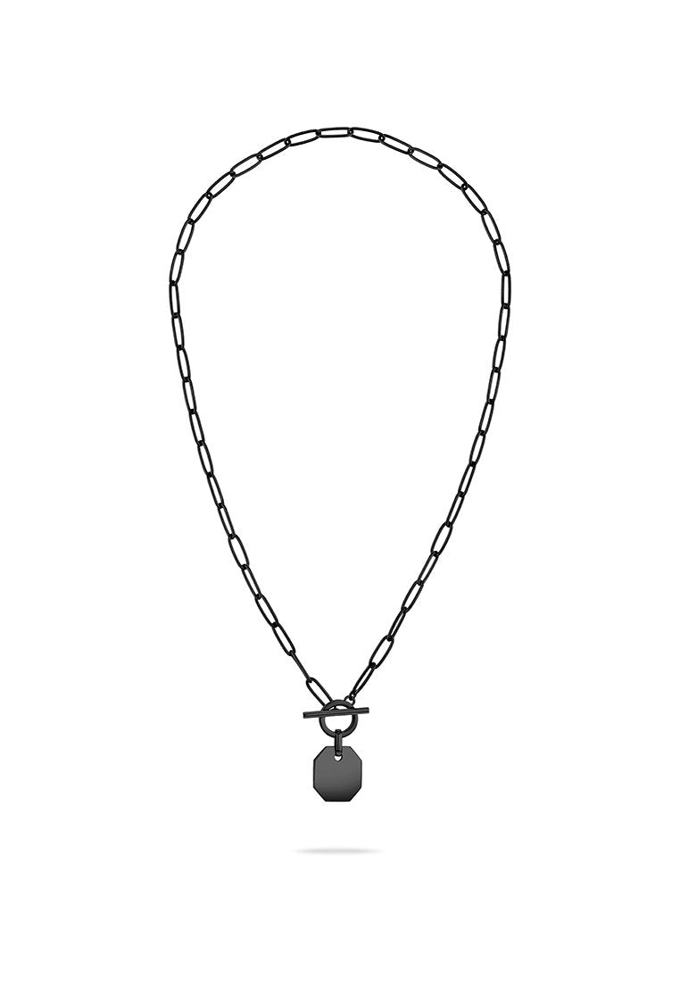 Schwarze Kettenhalskette mit länglichen Gliedern, ausgestattet mit einem runden Toggle-Verschluss und einem achteckigen Anhänger. Schlichtes und minimalistisches Design.