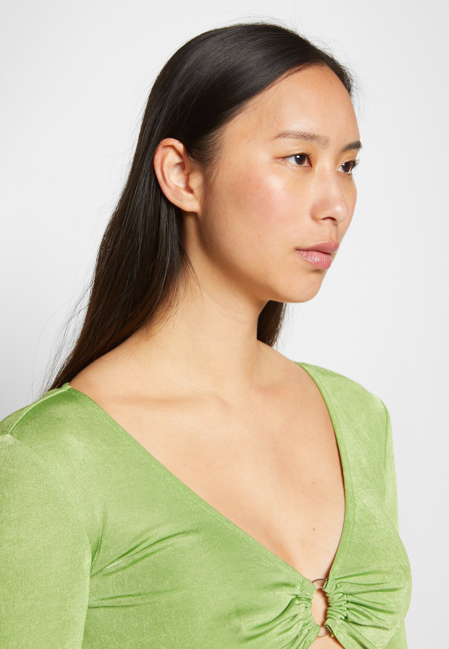 NA-KD CUT OUT LONG SLEEVE MINI DRESS