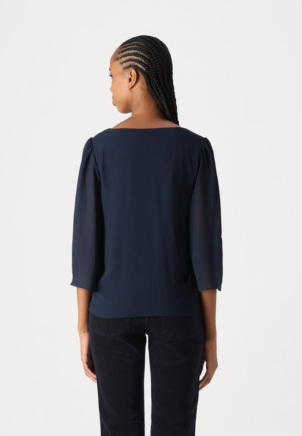 VILA VIMICADA V NECK