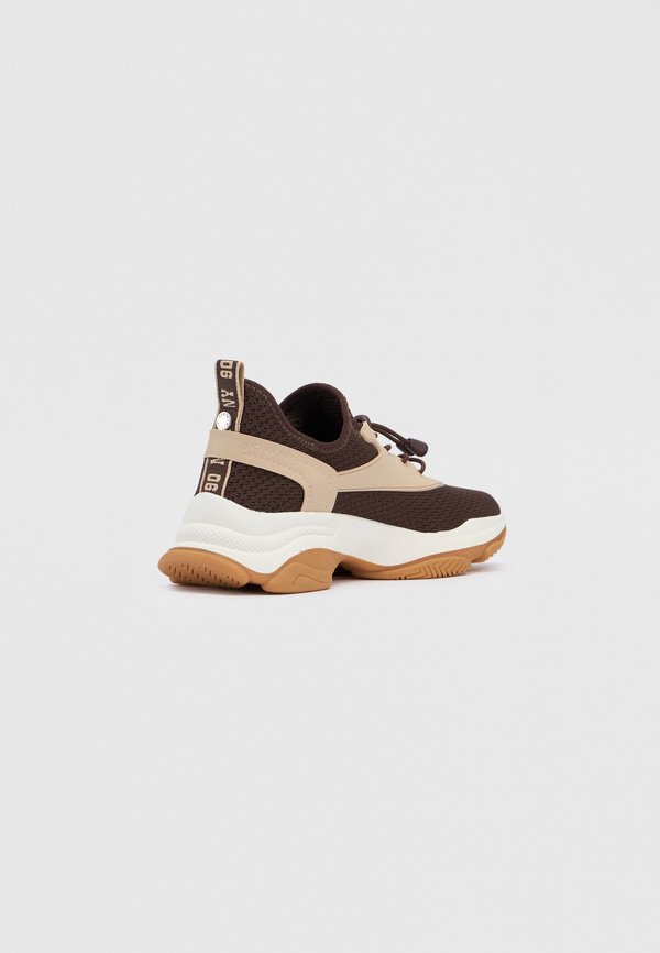 Steve Madden MATCHE