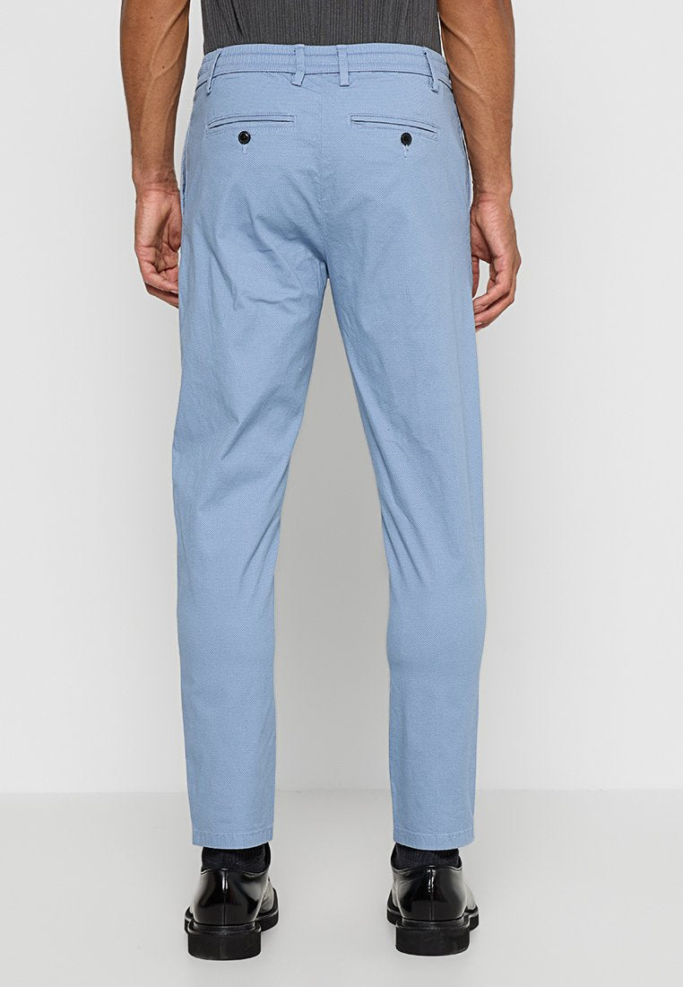 SLIM FIT Media 3