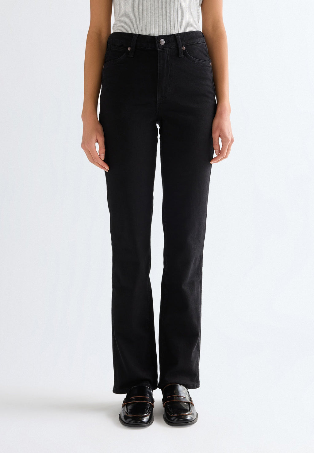 Wrangler STRAIGHT