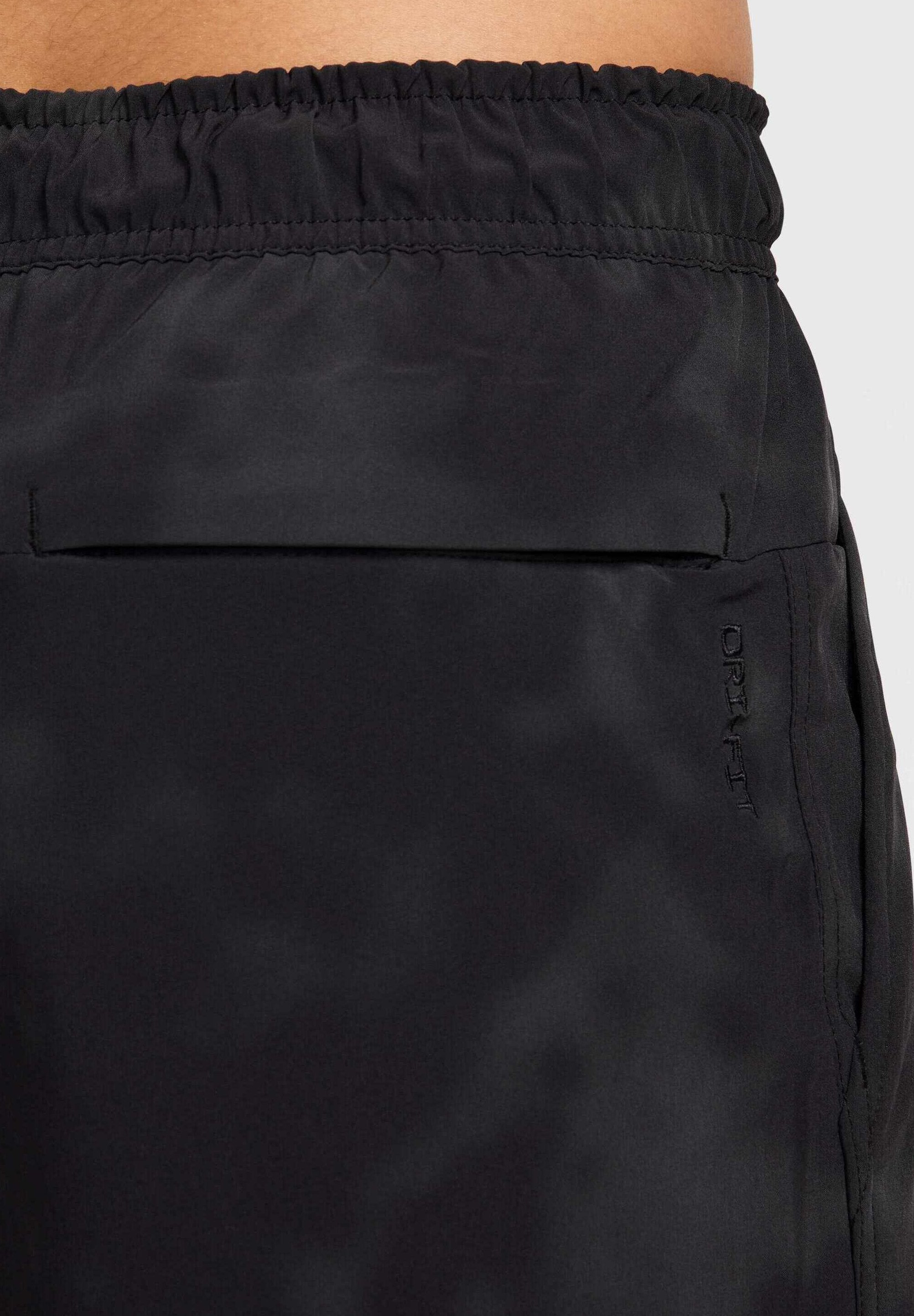 Nike Performance UNLIMITED