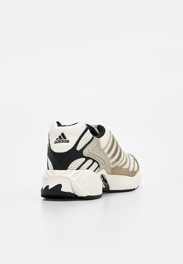 adidas Originals ADISTAR CONTROL 3