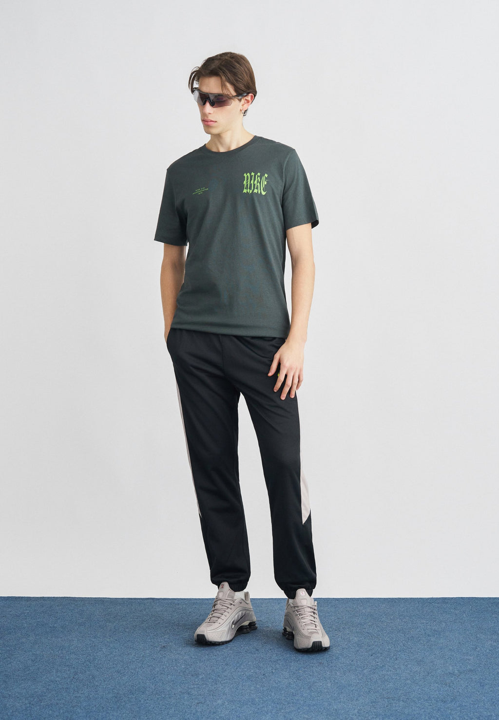 Nike Sportswear TEE WE FLOAT