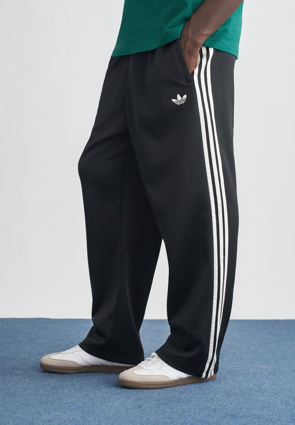 adidas Originals LOOSE  - Tracksuit bottoms - black/white