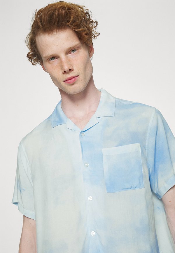 Pier One by Zalando